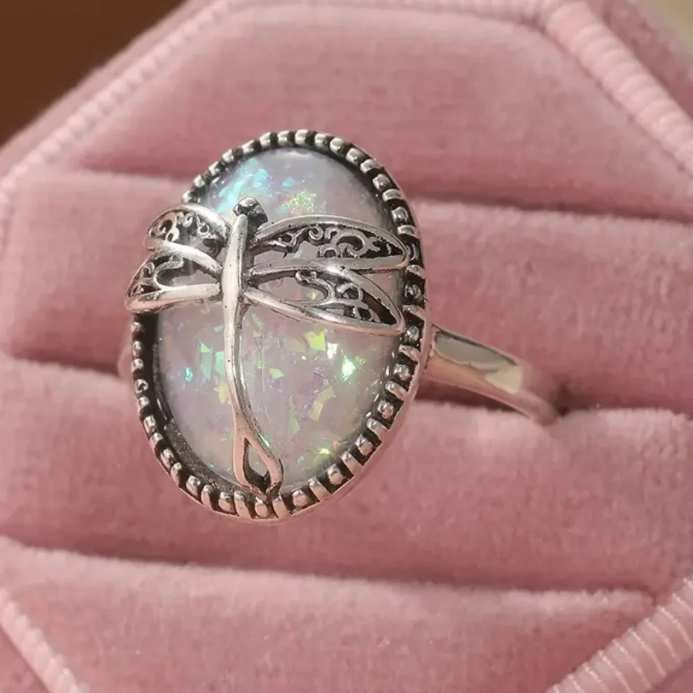 Vintage Elegant Silver Dragonfly Opal Ring Sz 8